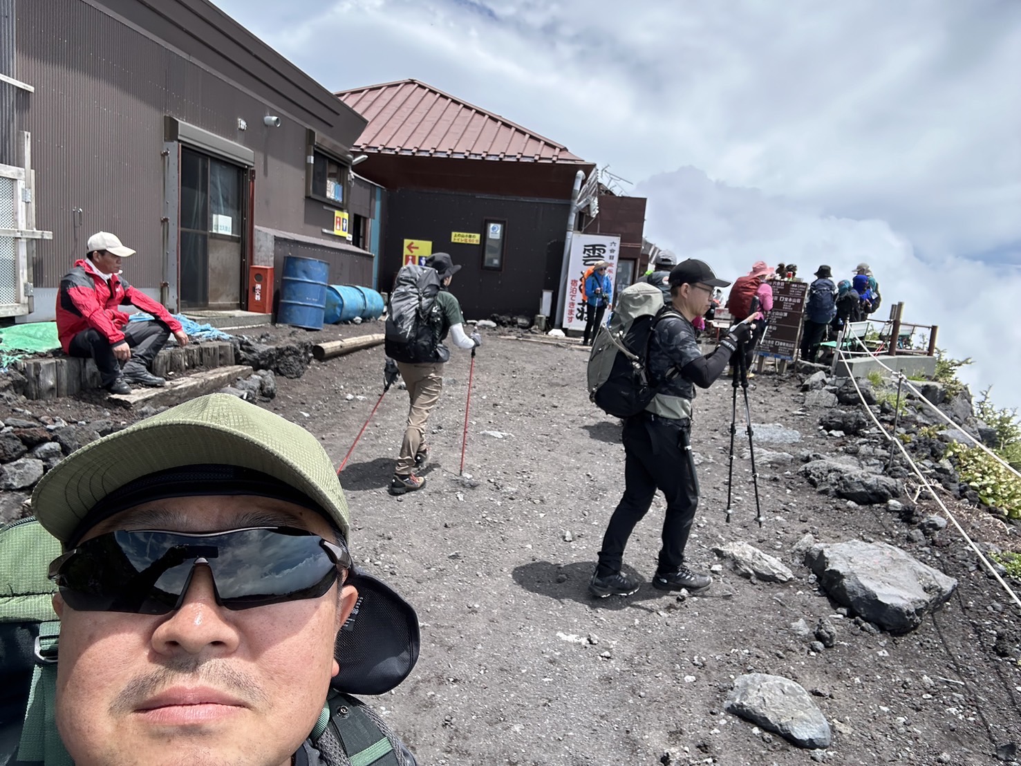 富士山　登山道　山好き美容師　キャンプ好き美容師　人気スタイリスト　ランキングが高い美容院　岐阜柳津町　ヘアーラウル