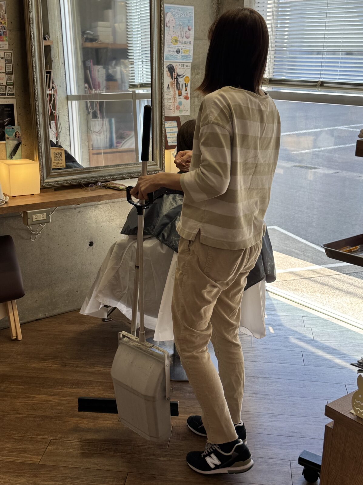 　人気スタイリスト　ランキングが高い美容院　白髪染め　ハゲ予防　美革ストレート　岐阜柳津町　ヘアーラウル