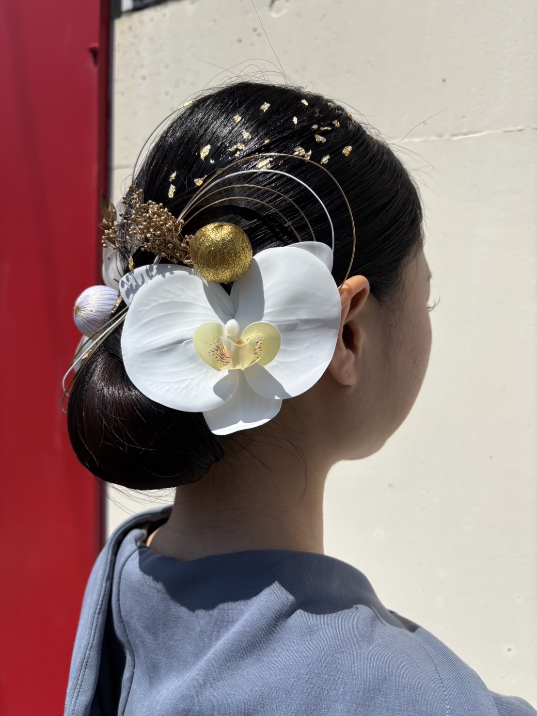 タイトシニヨン　かっこいいヘアアレンジ　成人式前撮り　ヘアセット　着付け　人気スタイリスト　ランキングが高い　岐阜柳津町　ヘアーラウル