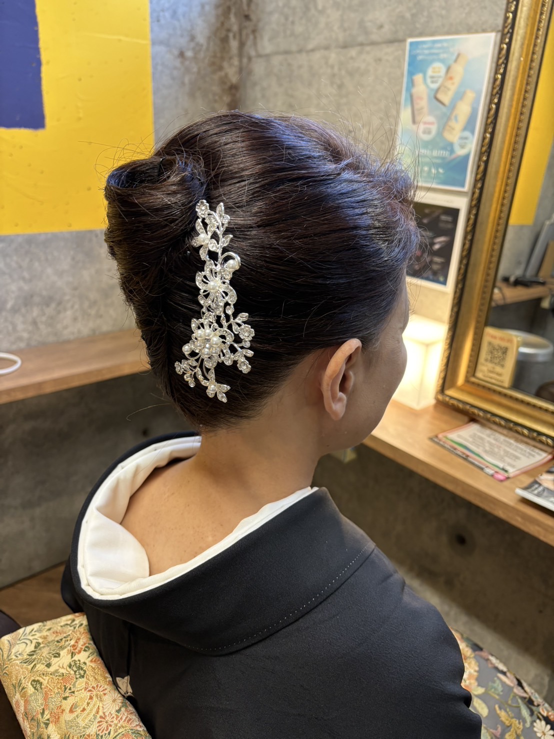 夜会巻き　かっこいいヘアアレンジ　成人式前撮り　ヘアセット　着付け　人気スタイリスト　ランキングが高い　岐阜柳津町　ヘアーラウル