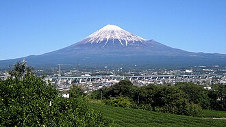 富士山登山　人気スタイリスト　ランキングが高い美容院　白髪染め　ハゲ予防　美革ストレート　岐阜柳津町　ヘアーラウル