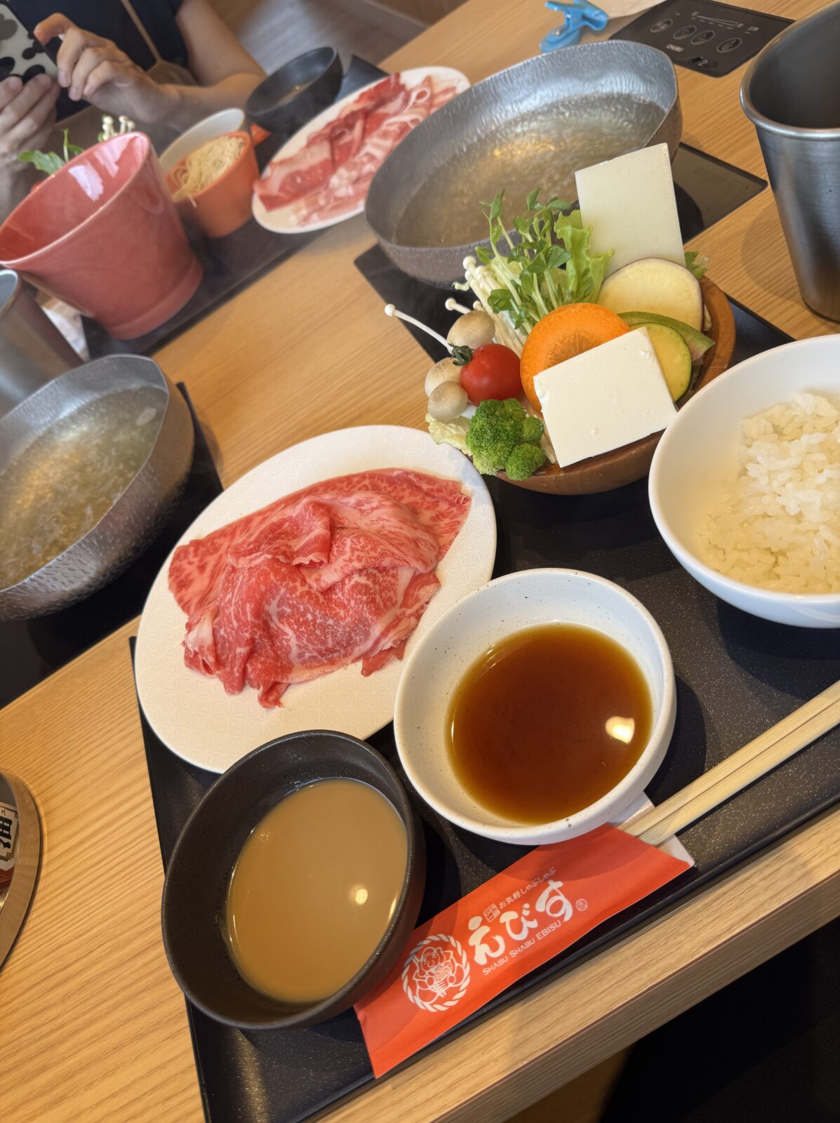 しゃぶしゃぶえびす　人気スタイリスト　ランキングが高い美容院　白髪染め　ハゲ予防　美革ストレート　岐阜柳津町　ヘアーラウル
