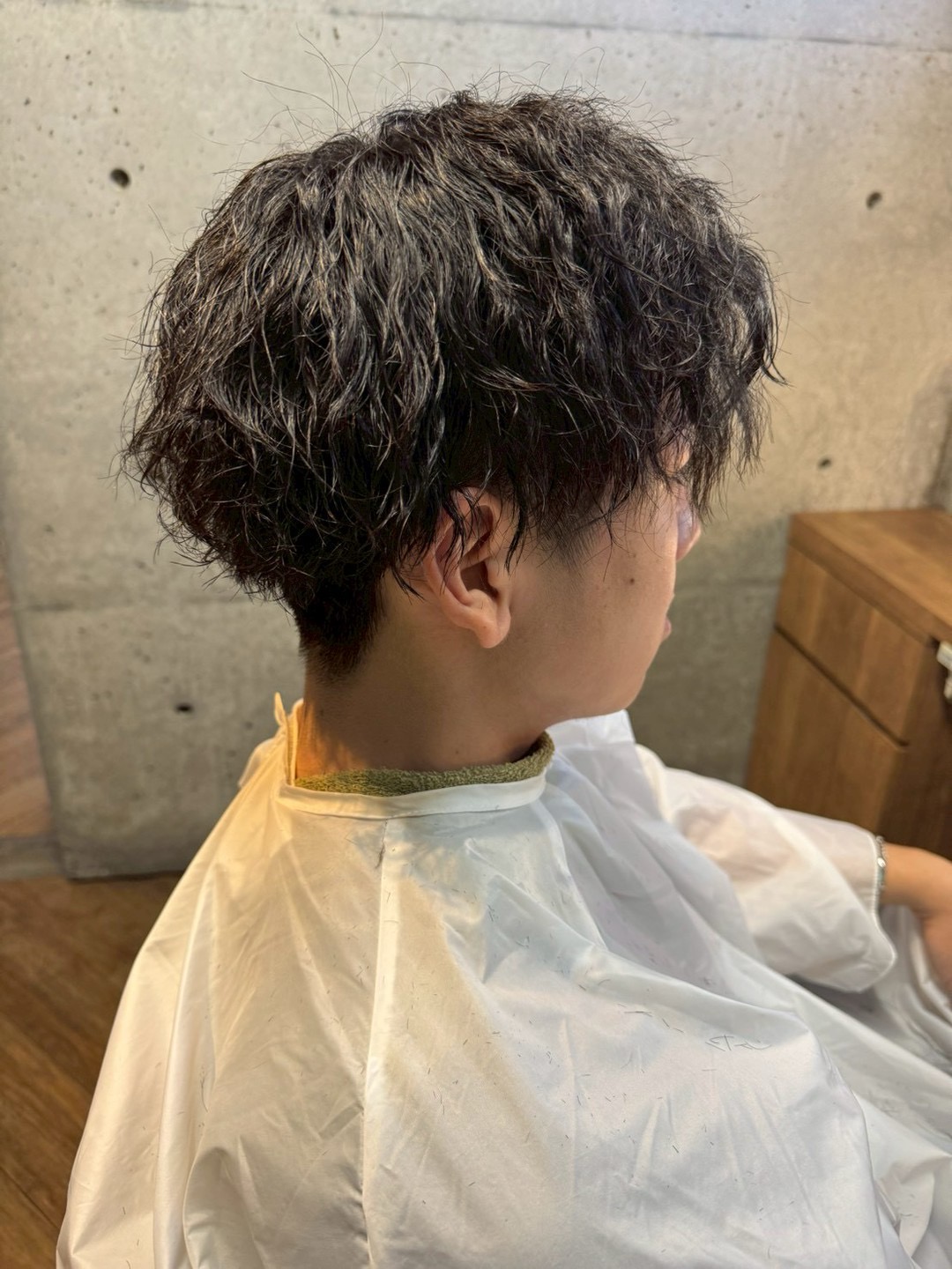メンズパーマ　人気スタイリスト　ランキングが高い美容院　白髪染め　ハゲ予防　美革ストレート　岐阜柳津町　ヘアーラウル