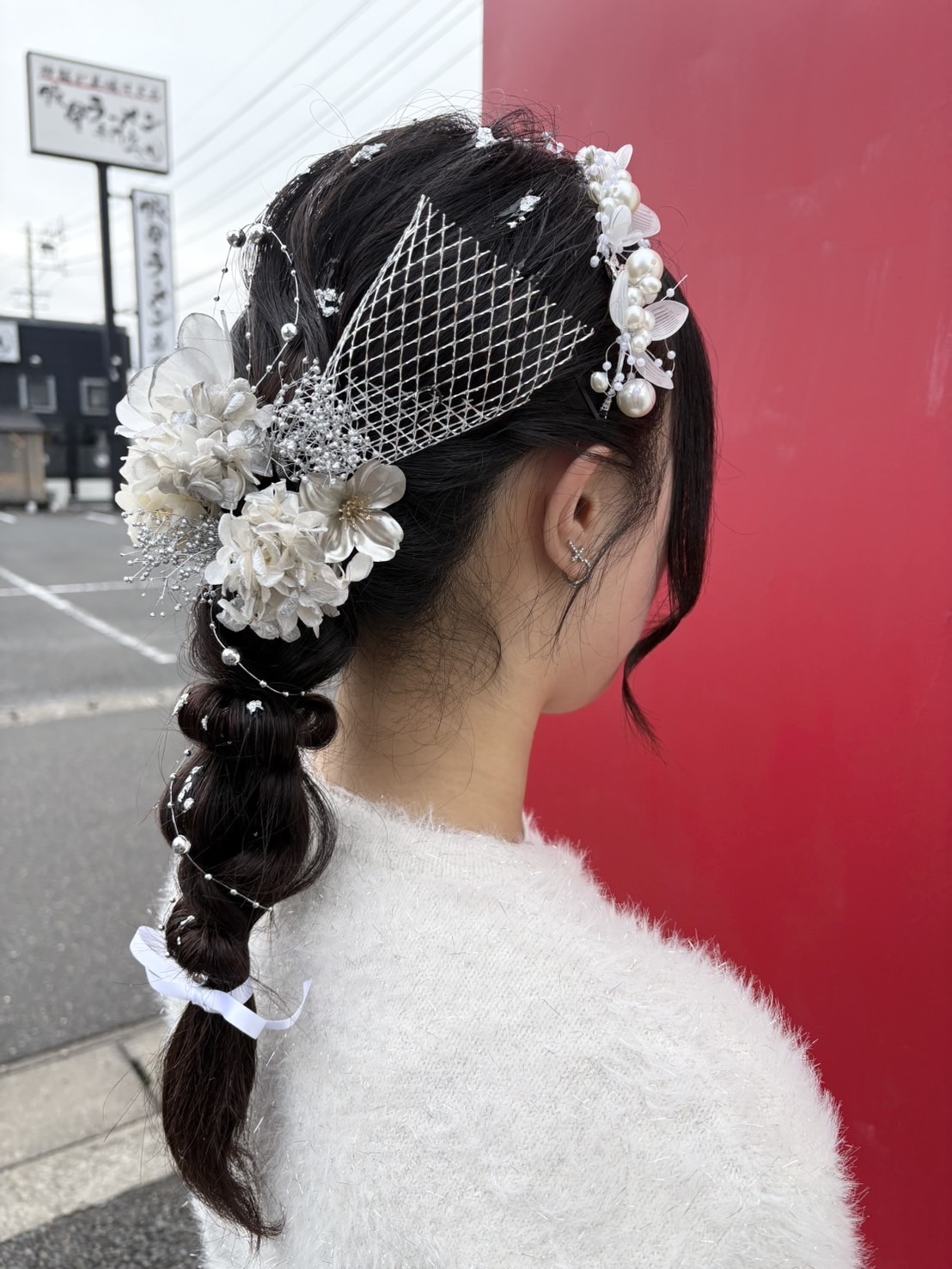 ローポニー お花アレンジ ヘアセット 成人式前撮り  人気スタイリスト ランキングが高い美容院 白髪染め ハゲ予防 美革ストレート 岐阜柳津町 ヘアーラウル