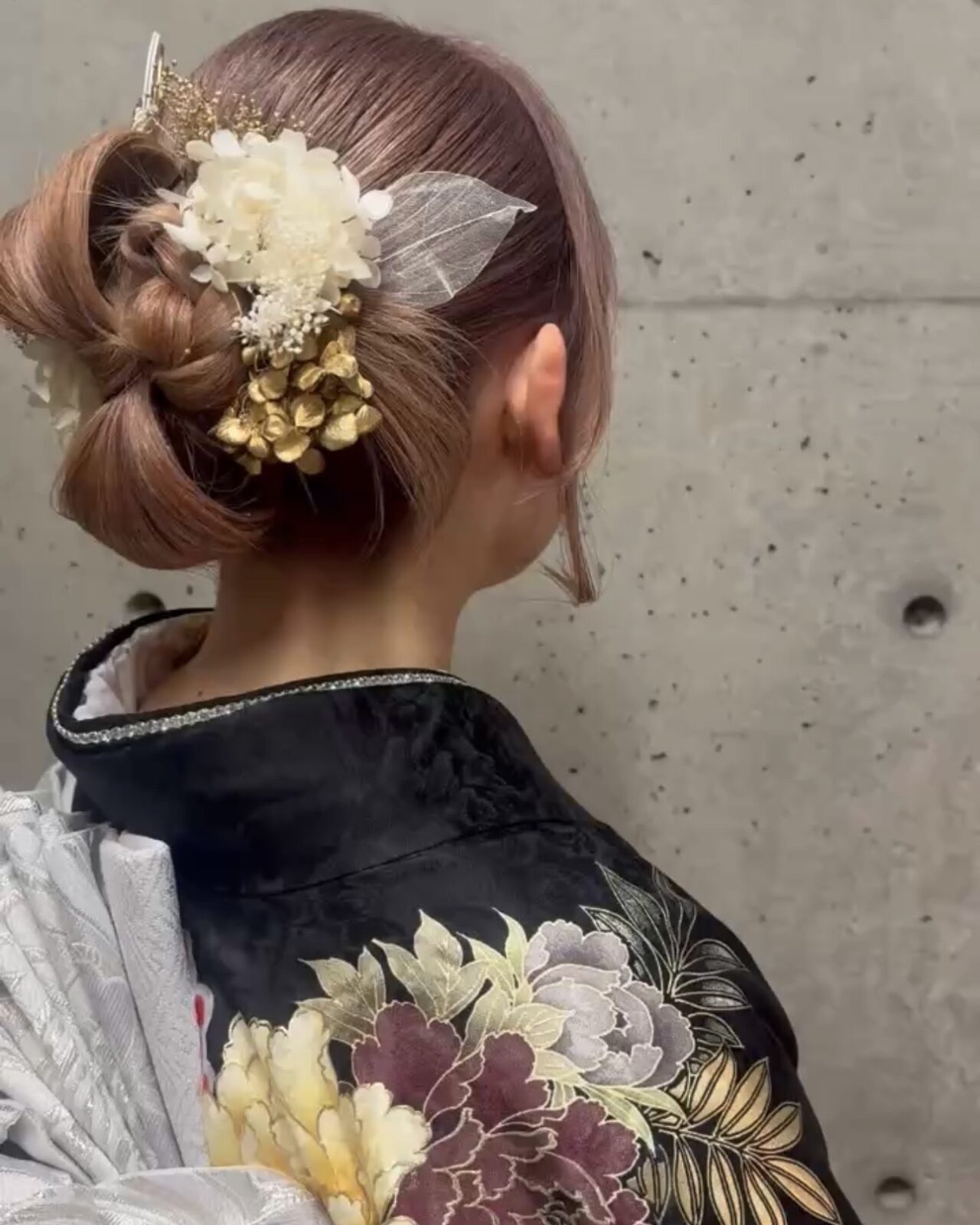 カチモリリボン　成人式　ヘアセット　人気スタイリスト　ランキングが高い美容院　白髪染め　ハゲ予防　美革ストレート　岐阜柳津町　ヘアーラウル