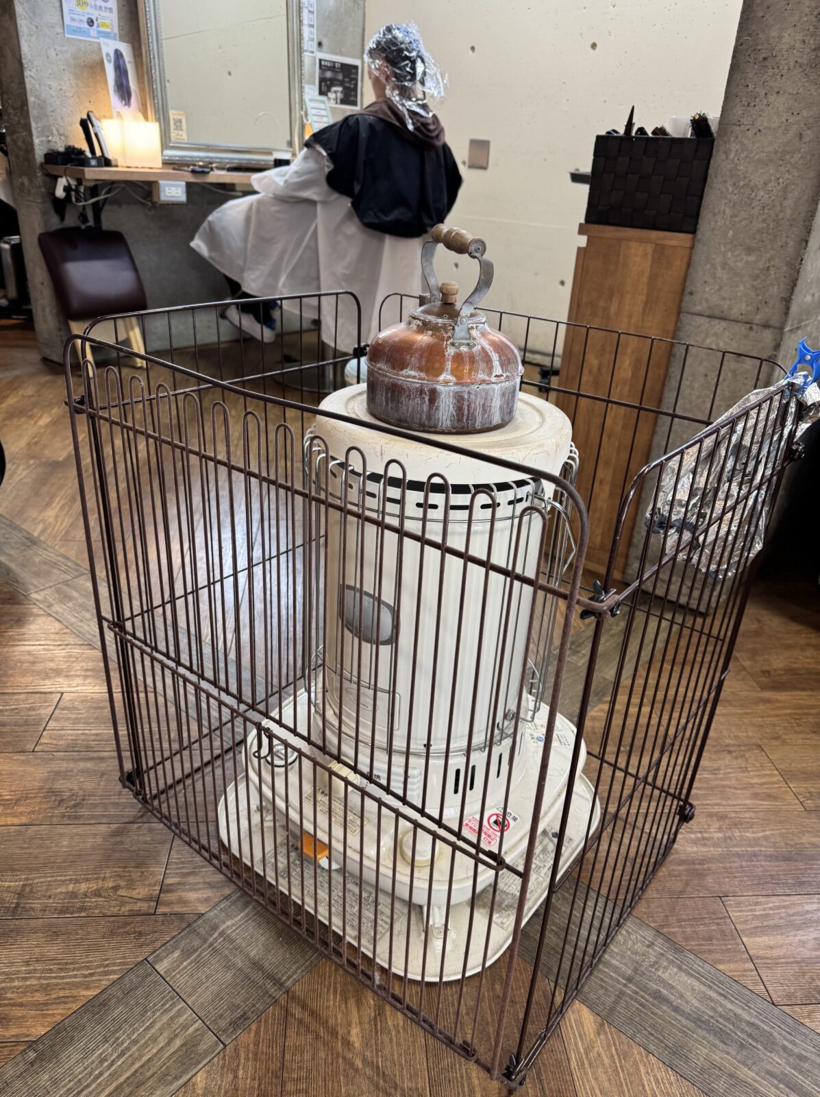 人気スタイリスト　ランキングが高い美容院　白髪染め　ハゲ予防　美革ストレート　岐阜柳津町　ヘアーラウル