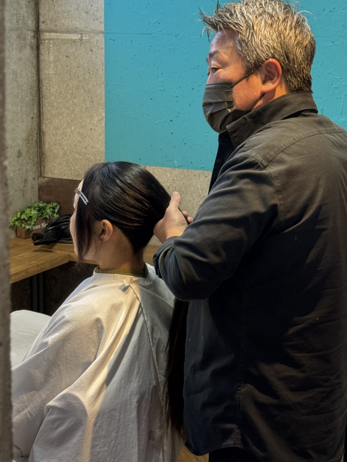 カチモリリボンヘア 成人式 ヘアセット 人気スタイリスト ランキングが高い美容院 白髪染め ハゲ予防 美革ストレート 岐阜柳津町 ヘアーラウル