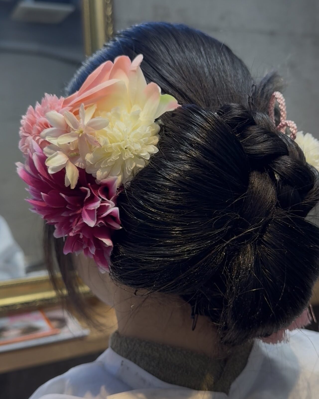 カチモリリボンヘア 成人式 ヘアセット 人気スタイリスト ランキングが高い美容院 白髪染め ハゲ予防 美革ストレート 岐阜柳津町 ヘアーラウル