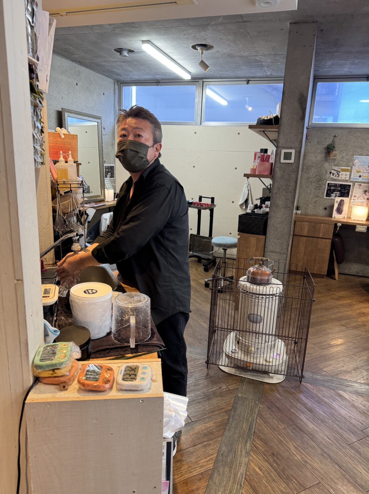 人気スタイリスト　ランキングが高い美容院　白髪染め　ハゲ予防　美革ストレート　岐阜柳津町　ヘアーラウル