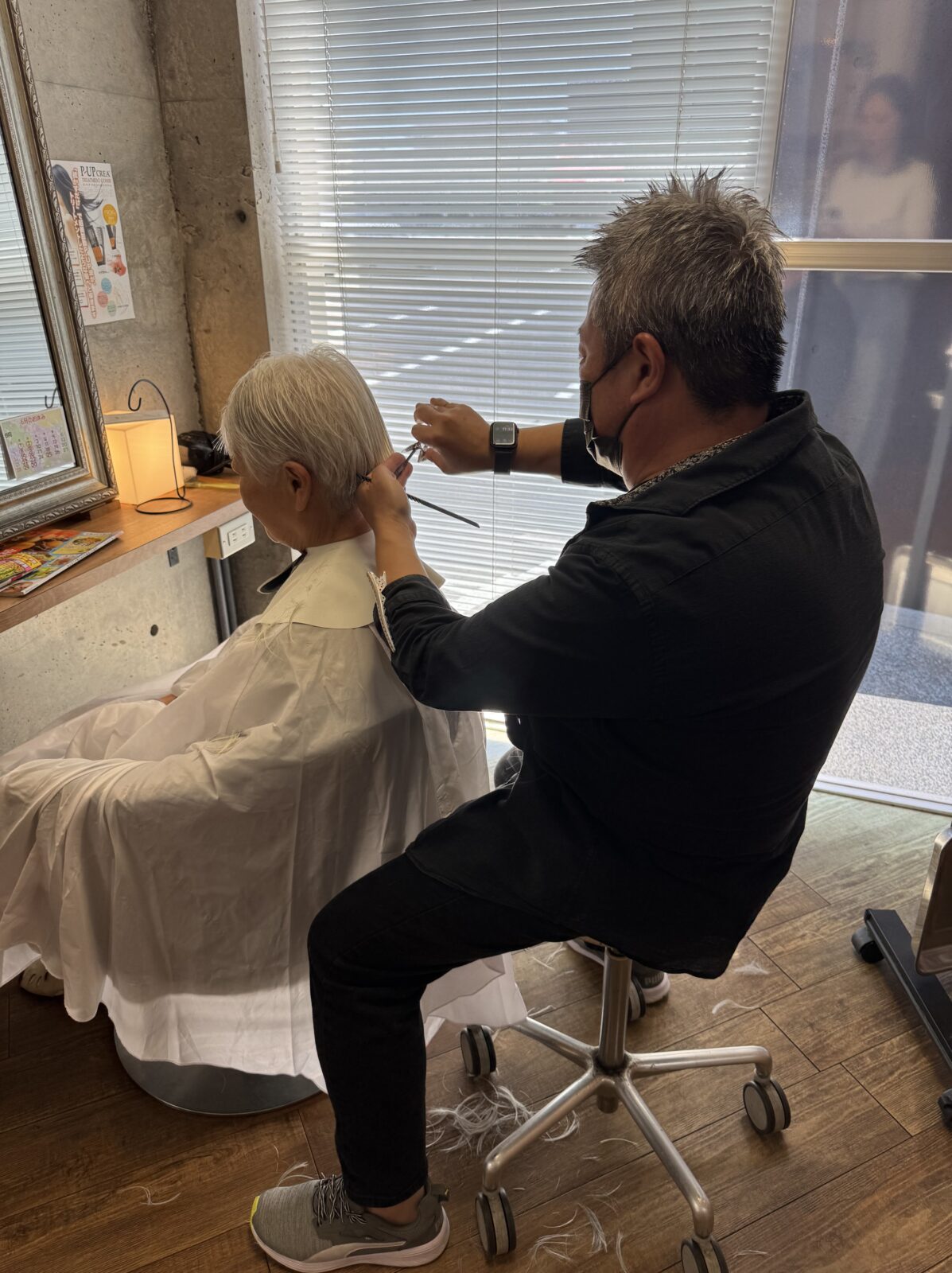 シニアカット　人気スタイリスト　ランキングが高い美容院　白髪染め　ハゲ予防　美革ストレート　アルピジョン　岐阜柳津町　ヘアーラウル