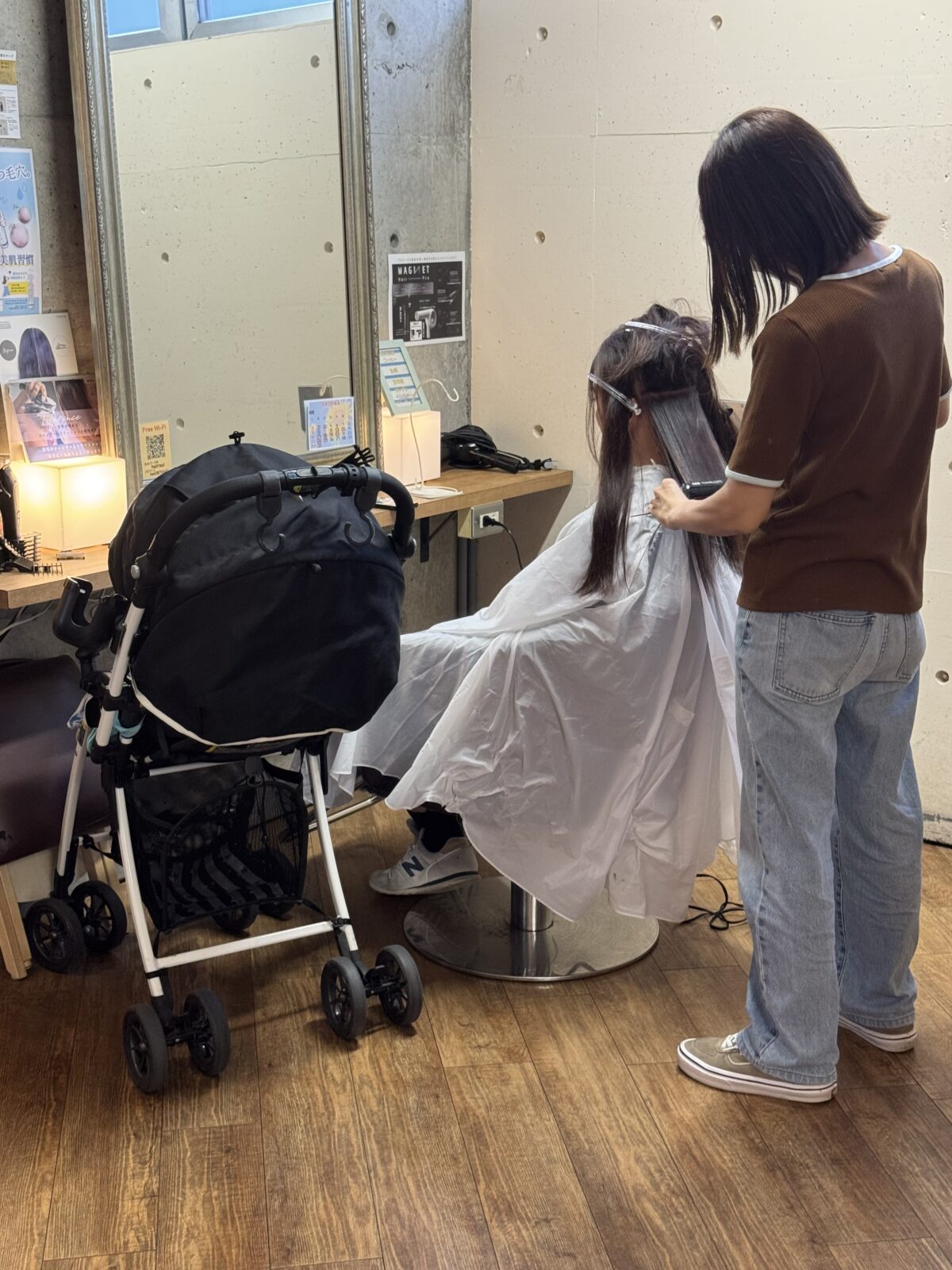 お子様連れも安心　人気スタイリスト　ランキングが高い美容院　白髪染め　ハゲ予防　美革ストレート　岐阜柳津町　ヘアーラウル