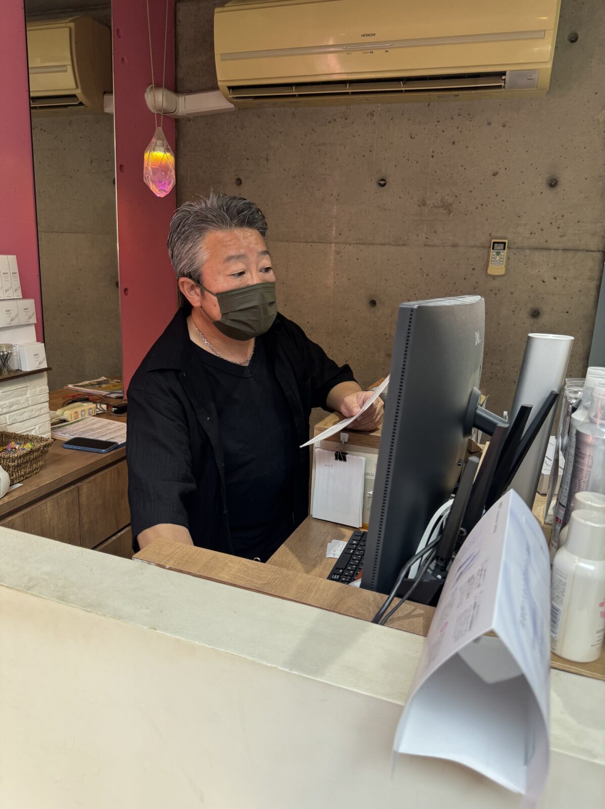 人気スタイリスト　ランキングが高い美容院　白髪染め　ハゲ予防　美革ストレート　岐阜柳津町　ヘアーラウル