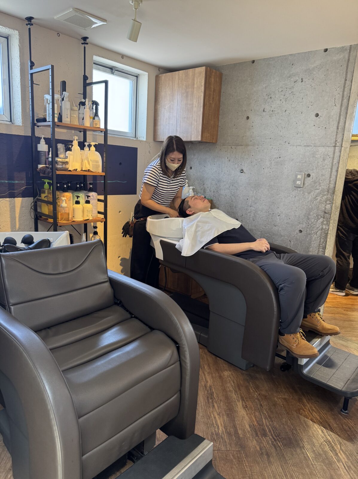 夏の頭皮ケア　人気スタイリスト　ランキングが高い美容院　白髪染め　ハゲ予防　美革ストレート　岐阜柳津町　ヘアーラウル