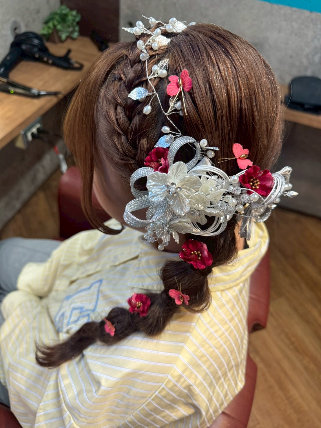 カチューシャ編み　サイドローポニーアレンジ　着付け　ヘアアレンジ　人気スタイリスト　ランキングが高い美容院　白髪染め　ハゲ予防　美革ストレート　岐阜柳津町　ヘアーラウル